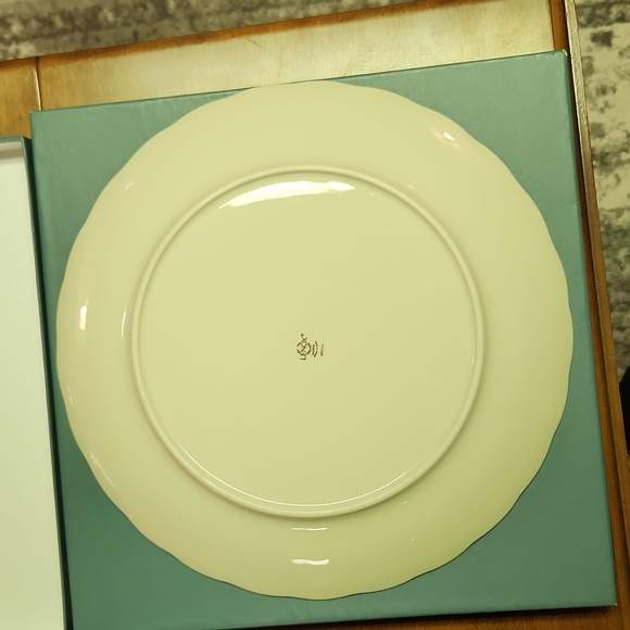Vintage Lenox  Anniversary Plate 12" - Picture 2 of 6